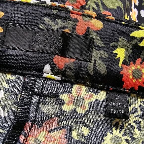 ATM Anthony Thomas Melillo Black Floral Print Shorts Size 8 - Picture 6 of 10